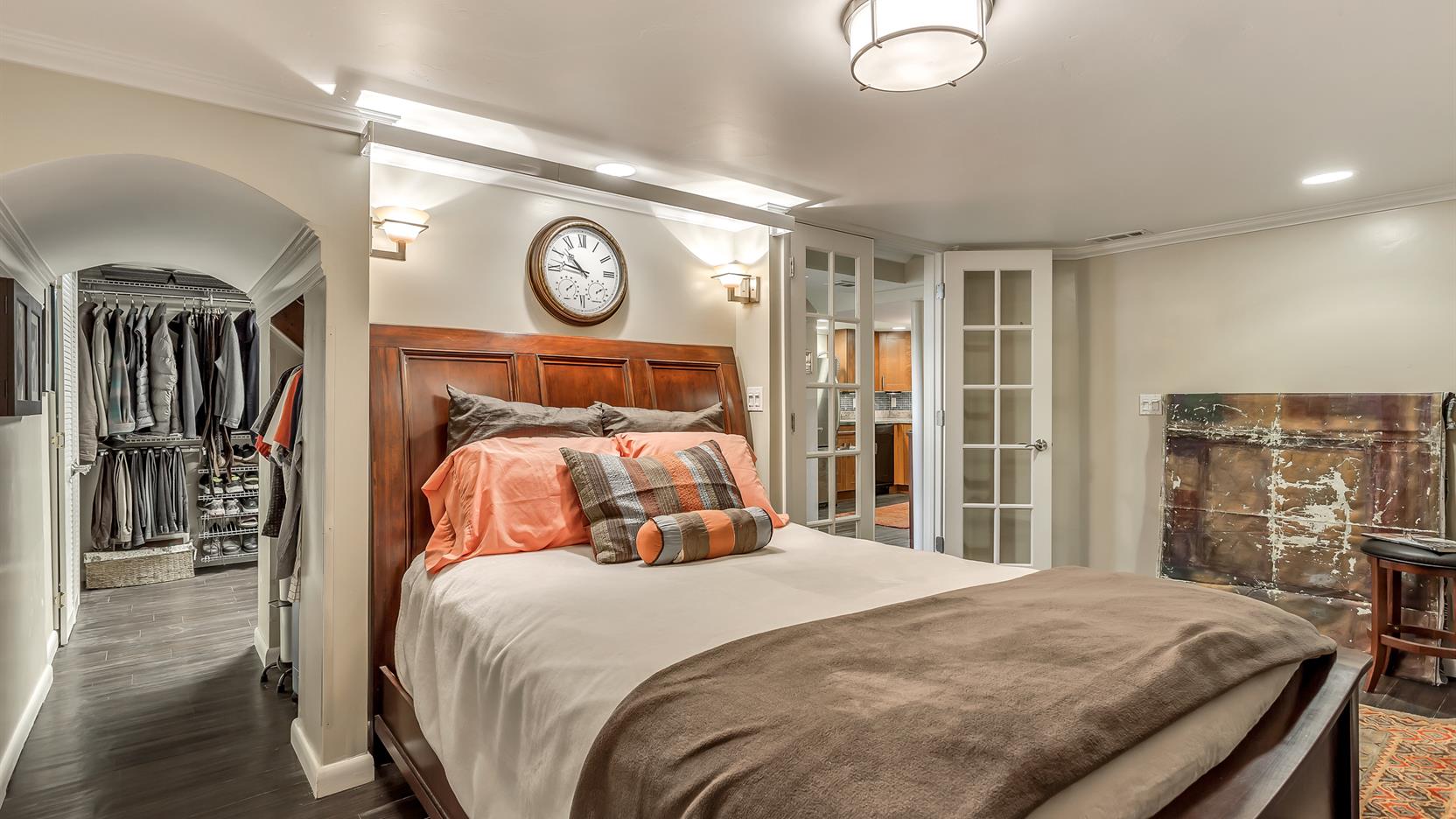 Rose Park Right At Home